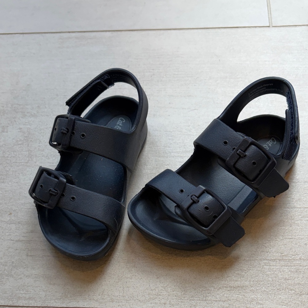 Kids Navy Buckle Sandals